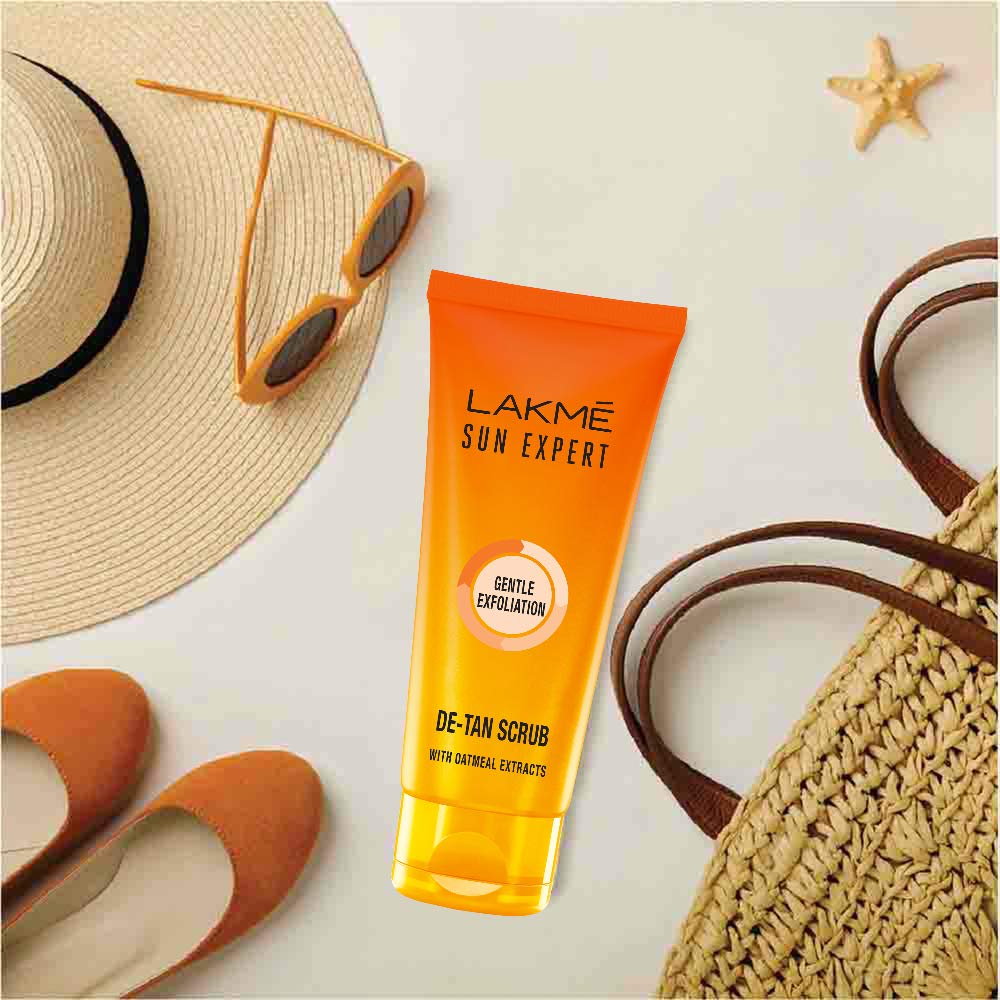 LAKME SUN EXPERT DE TAN SCRUB